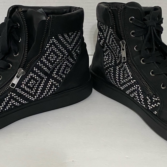 Steve Madden Black Zippered High Tops Size 11 - Picture 6 of 9